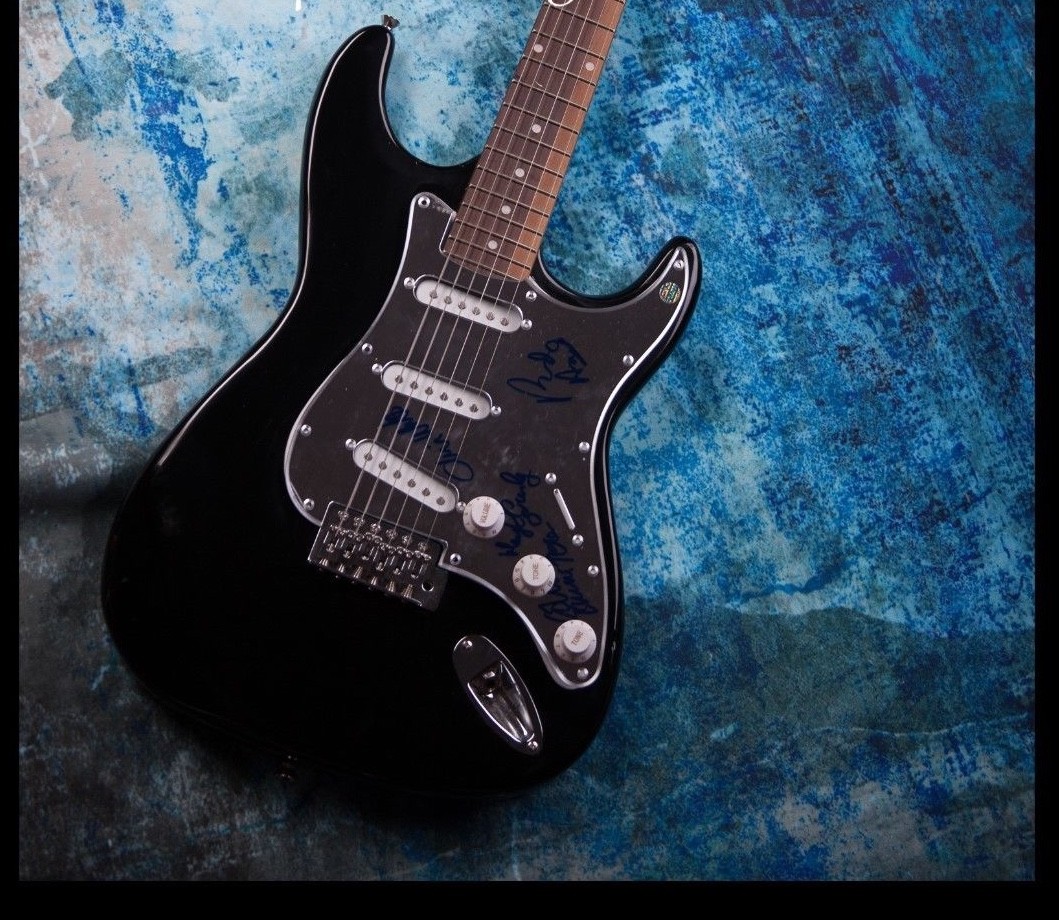 GFA Colin Blunstone Band * THE ZOMBIES * Signed Electric Guitar LA2 COA