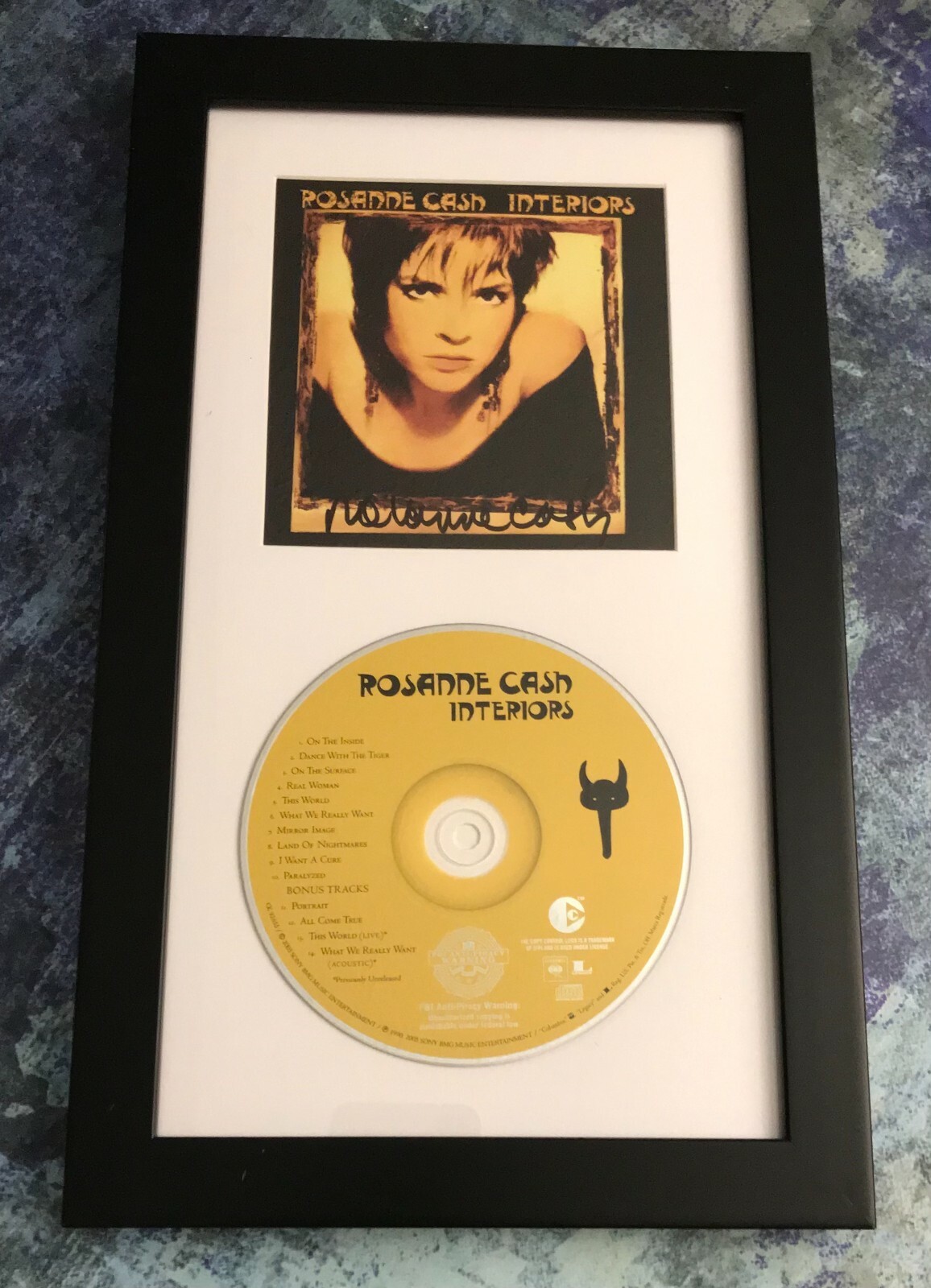 GFA Interiors Album Johnny * ROSANNE CASH * Signed Framed CD Booklet COA
