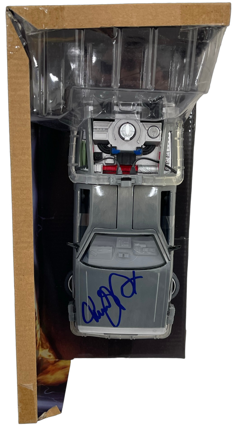 MICHAEL J FOX SIGNED BACK TO THE FUTURE 1:24 DELOREAN DIECAST BECKETT COA
