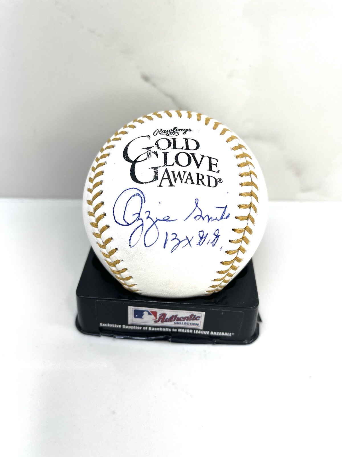 Ozzie Smith Hand Signed Gold Glove Baseball St Louis Cardinals HOF Beckett BAS 2
