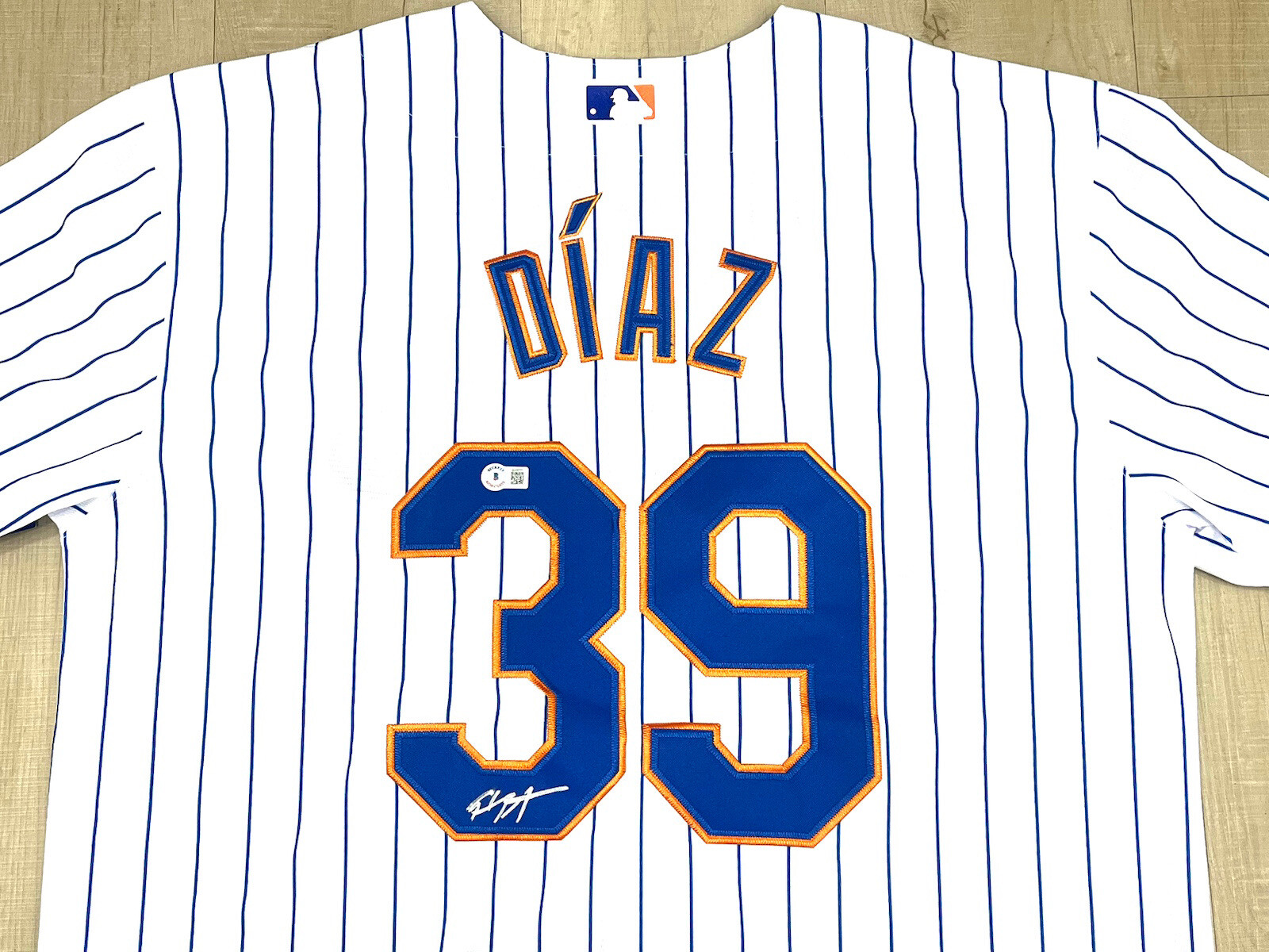 EDWIN DIAZ HAND SIGNED NEW YORK METS JERSEY BECKETT BAS CERT #1
