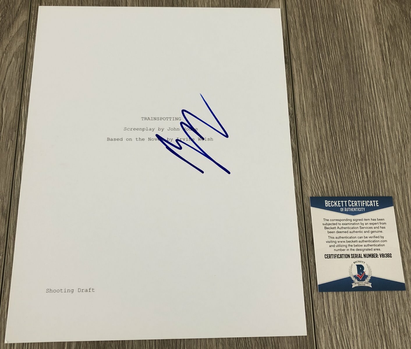 EWAN MCGREGOR SIGNED TRAINSPOTTING FULL 79 PAGE SCRIPT w/PROOF & BECKETT BAS COA
