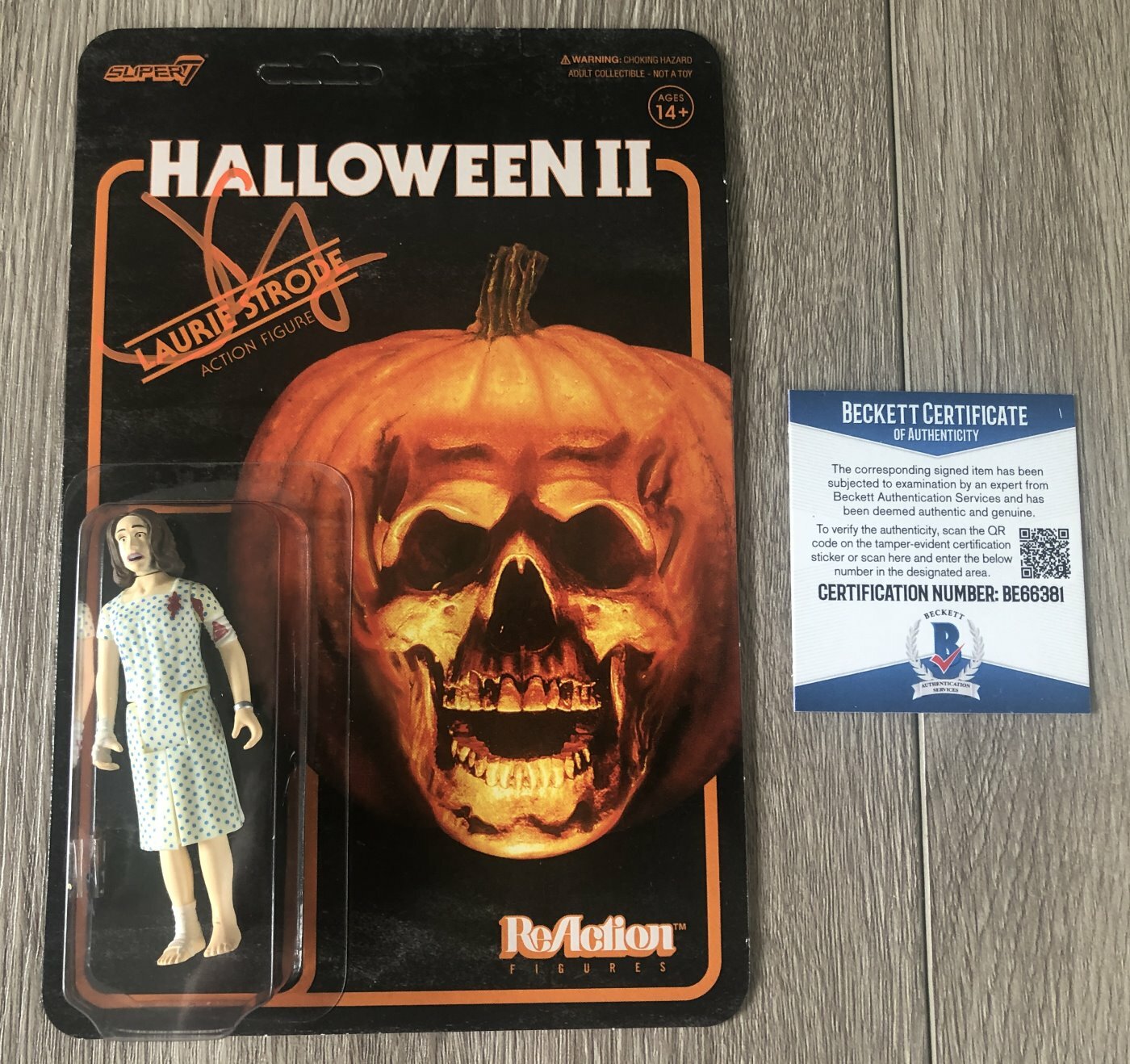 JOHN CARPENTER SIGNED HALLOWEEN 2 LAURIE STRODE 3.75
