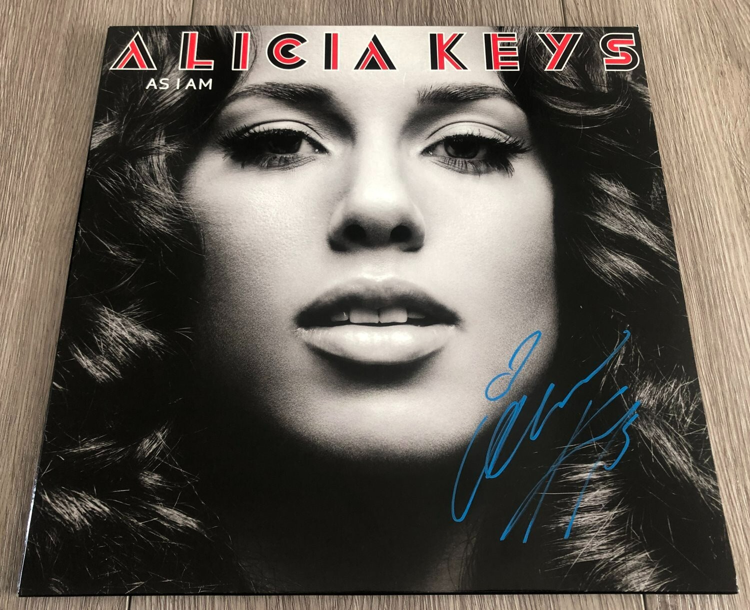 ALICIA KEYS SIGNED AUTOGRAPH AS I AM VINYL RECORD ALBUM & BECKETT BAS COA
