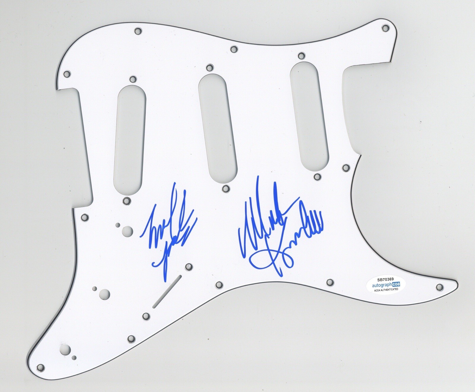 GREAT WHITE SIGNED AUTOGRAPH STRAT ELECTRIC GUITAR PICKGUARD ACOA x2