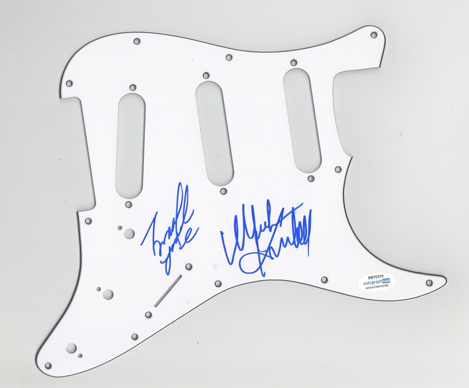 GREAT WHITE SIGNED AUTOGRAPH STRAT ELECTRIC GUITAR PICKGUARD ACOA x2