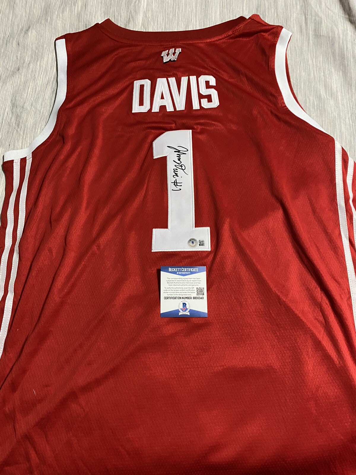 JOHNNY DAVIS SIGNED JERSEY WISCONSIN BADGERS BASKETBALL AUTOGRAPH Rare BAS COA
