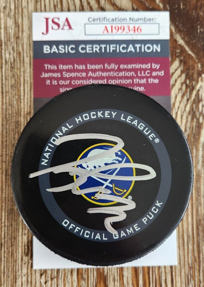 Tage Thompson Signed Official NHL Game Puck w/ JSA COA #AI99346 Buffalo Sabres
