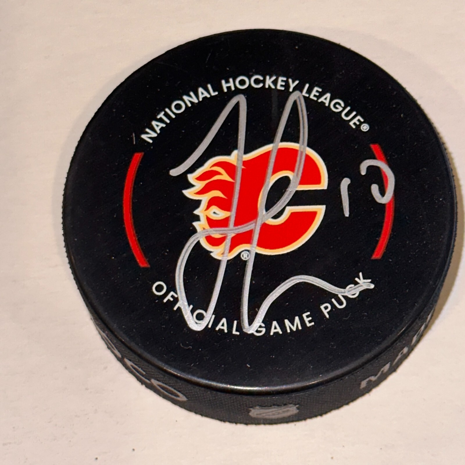 JONATHAN HUBERDEAU Signed Calgary FLAMES Official GAME Puck Beckett Auth. BAS
