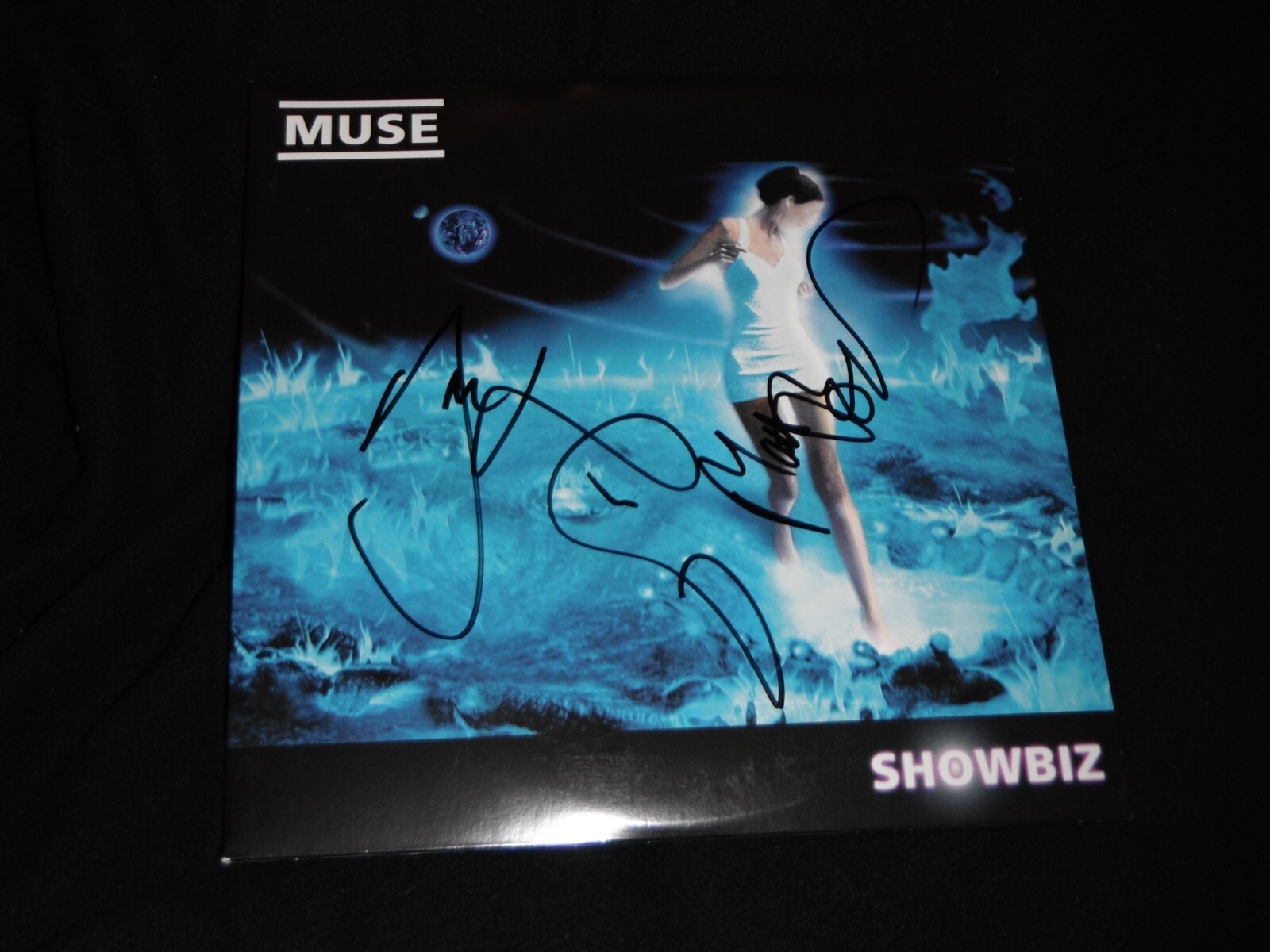 MUSE GROUP SIGNED SHOWBIZ VINYL ALBUM MATT BELLAMY

