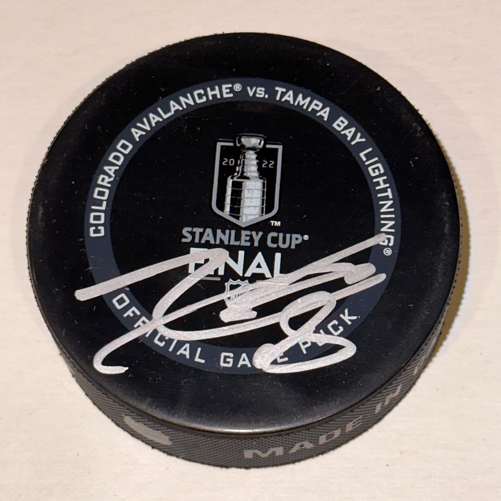 ALEX NEWHOOK Signed 2022 STANLEY CUP Official GAME Puck Beckett Auth BAS
