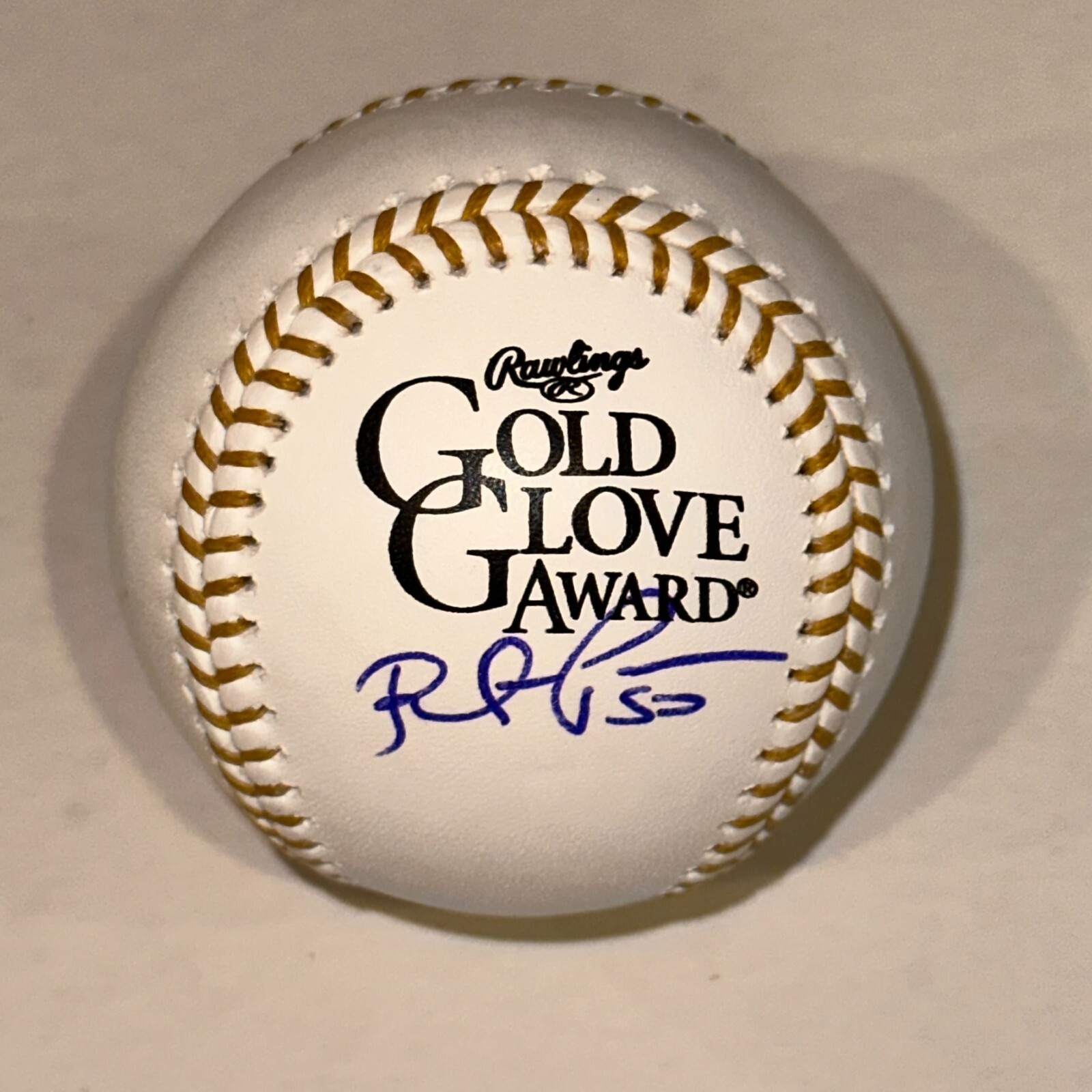 ROBERTO PEREZ Signed Official GOLD GLOVE Baseball Beckett Authenticated (BAS)
