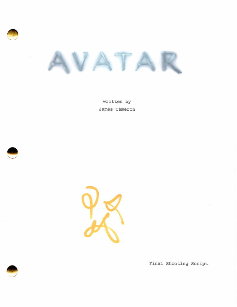 ZOE SALDANA SIGNED AUTOGRAPH AVATAR FULL MOVIE SCRIPT – NEYTIRI GAMORA AVENGERS COLLECTIBLE MEMORABILIA