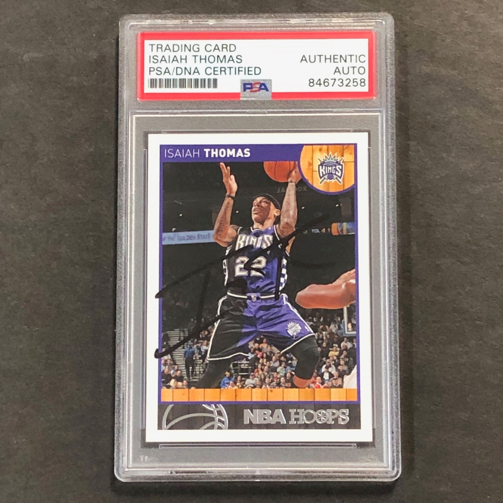 2013-14 Panini NBA Hoops #130 Isaiah Thomas Signed Card AUTO PSA Slabbed Kings