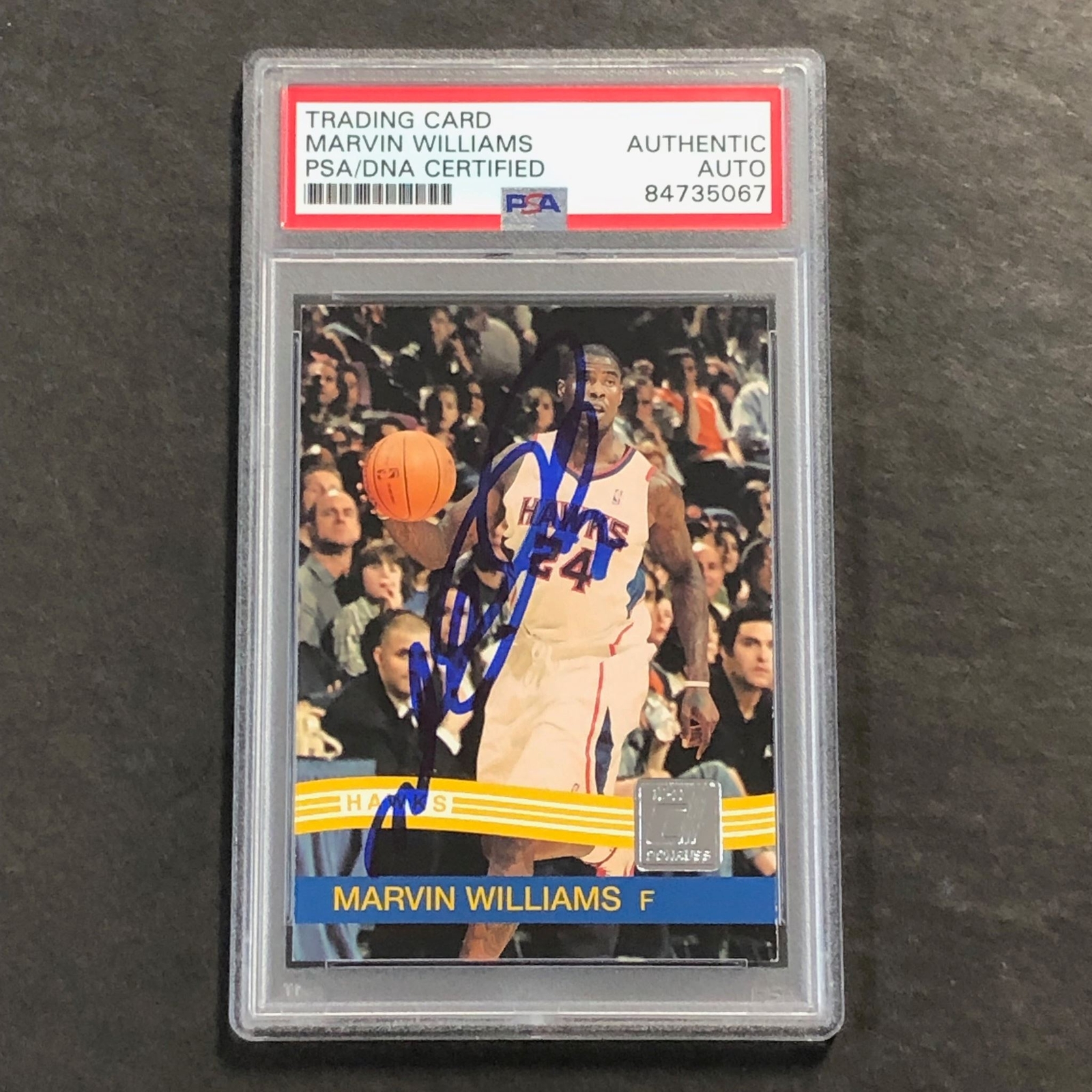 2010-11 Panini Donruss #154 Marvin Williams signed Auto Card PSA/DNA Slabbed Haw