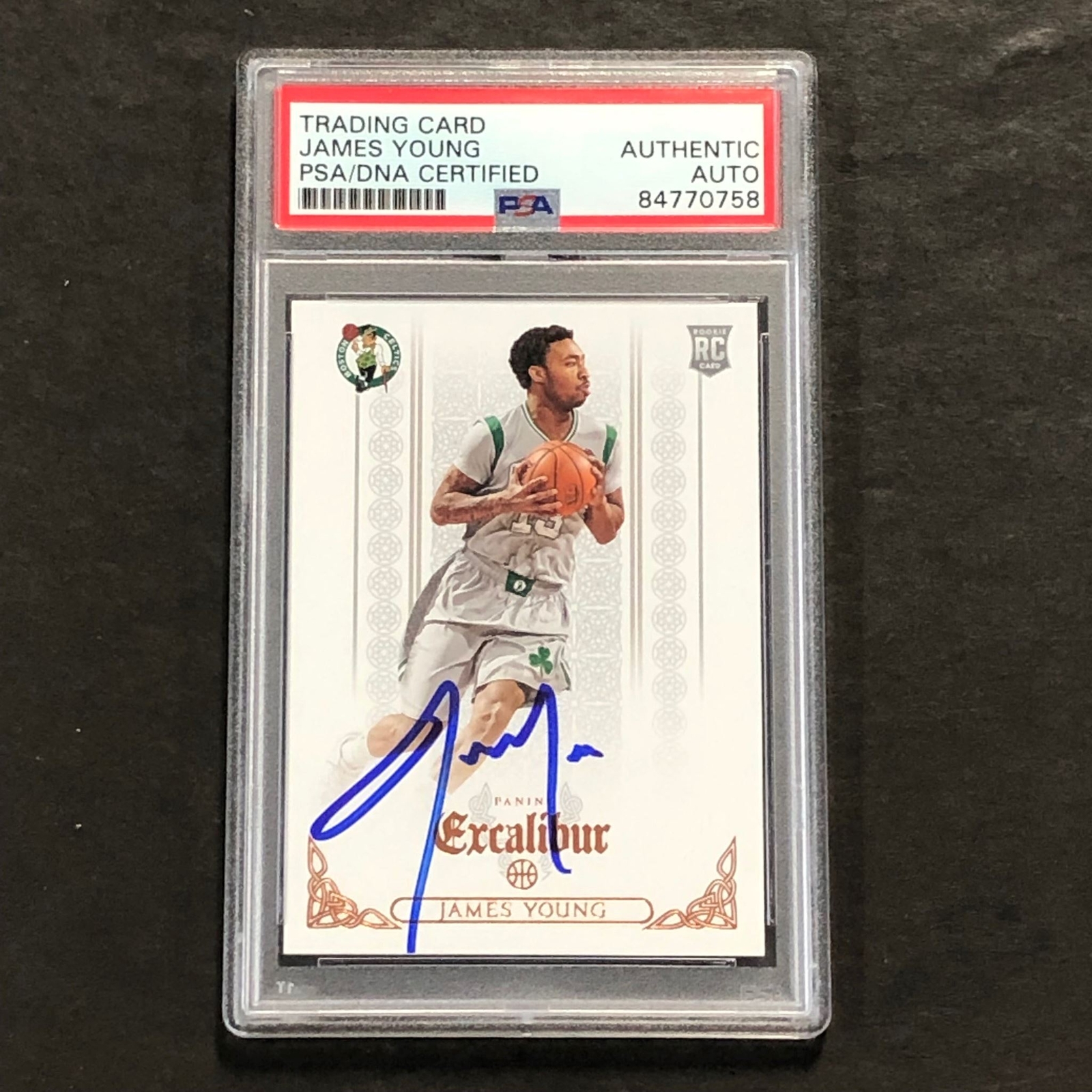 2014-15 Panini Excalibur #154 James Young Signed Card AUTO PSA/DNA Slabbed RC Ce