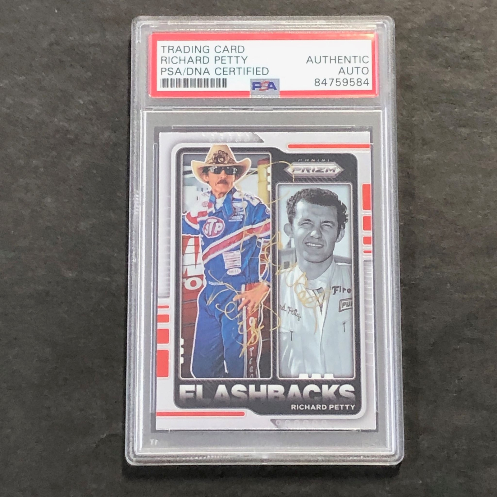 2021 Panini Prizm Racing Flashbacks #77 Richard Petty Signed Card AUTO PSA Slabb