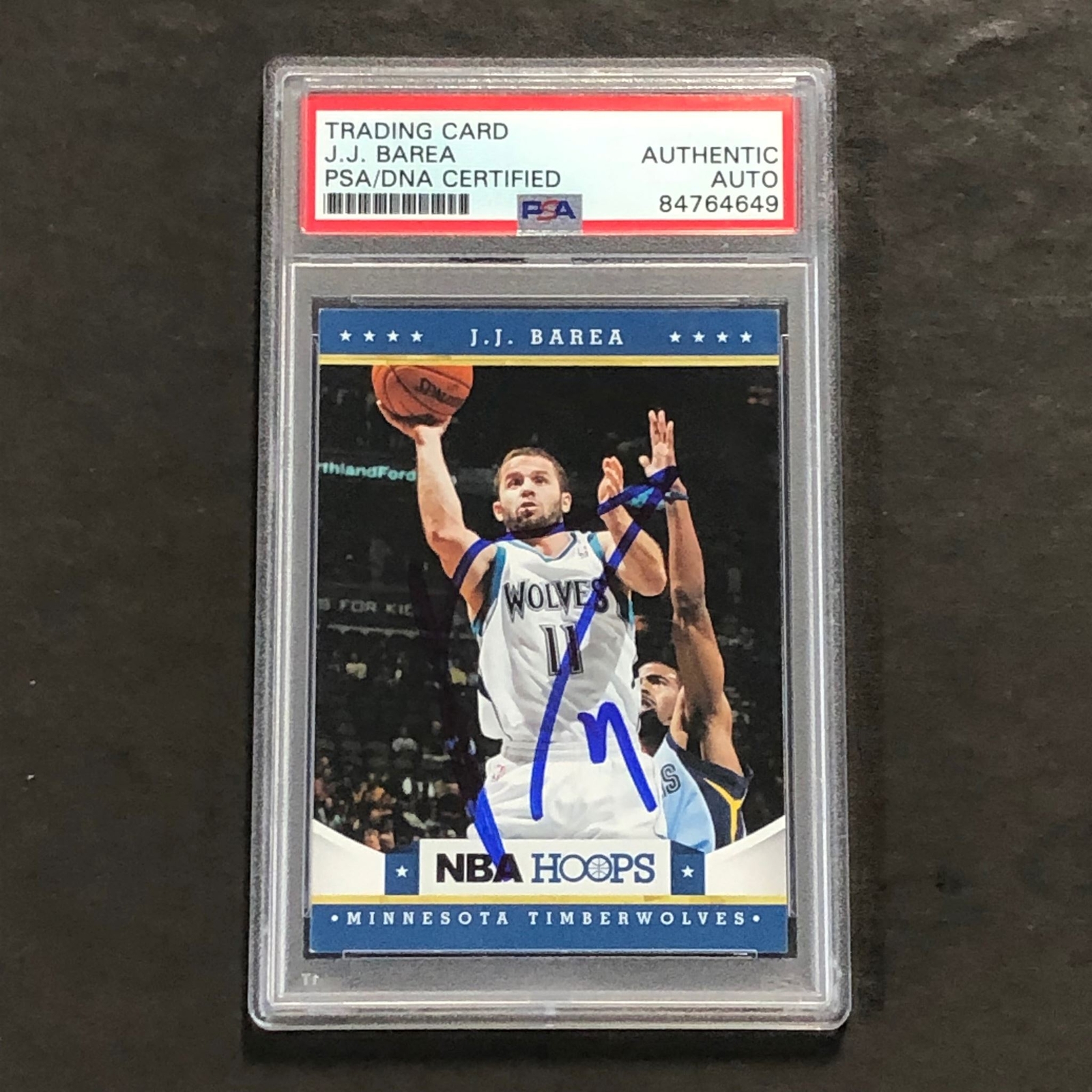 2012-13 NBA Hoops #122 JJ Barea Signed Card AUTO PSA/DNA Slabbed Timberwolves
