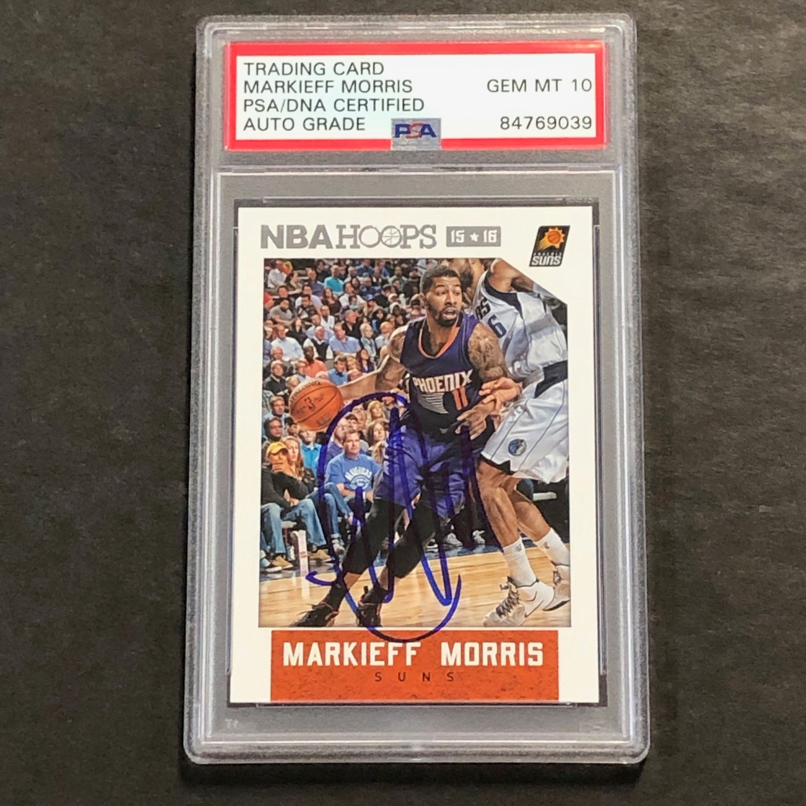 2015-16 NBA Hoops #134 Markieff Morris Signed Card AUTO GRADE 10 PSA Slabbed Sun