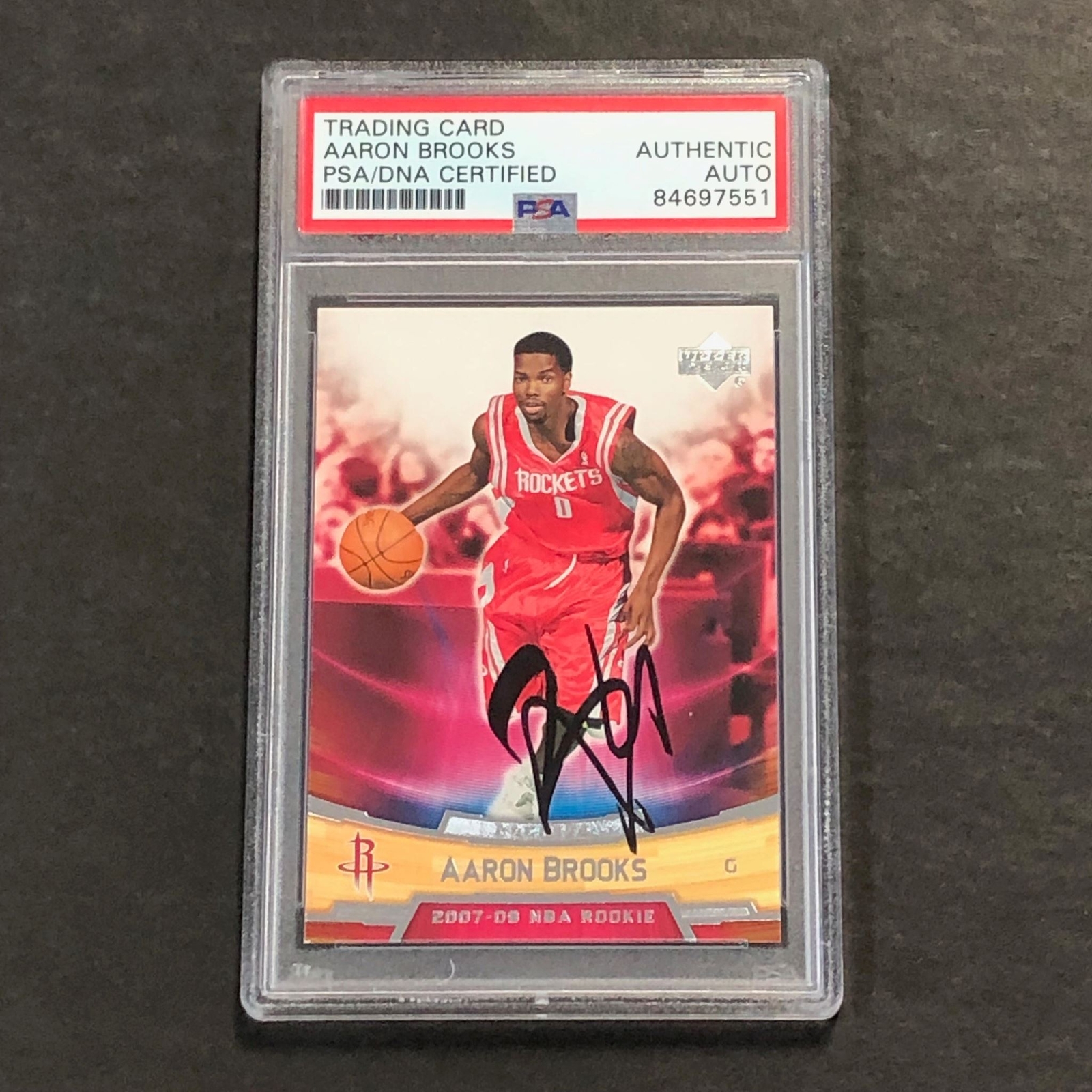 2007-08 UPPER DECK BASKETBALL #4 AARON BROOKS SIGNED CARD AUTO PSA SLABBED RC RO COLLECTIBLE MEMORABILIA