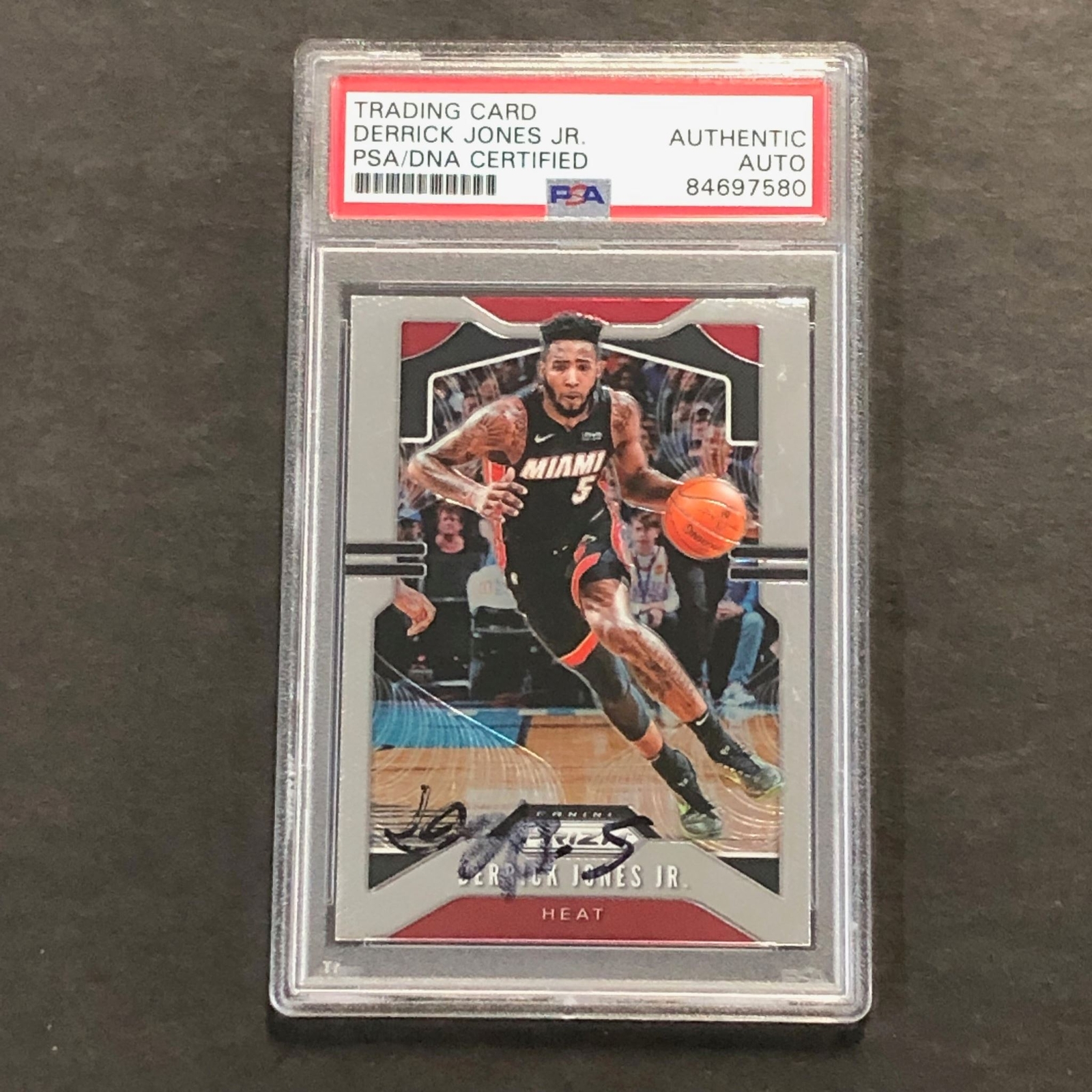 2019-20 Panini Prizm #150 Derrick Jones Jr. Signed Card AUTO PSA Slabbed Heat