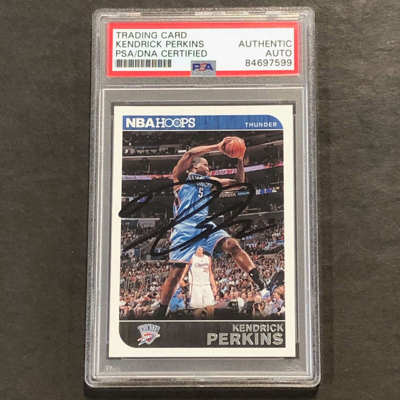 2014-15 Panini NBA Hoops #232 Kendrick Perkins Signed Card AUTO PSA/DNA Slabbed