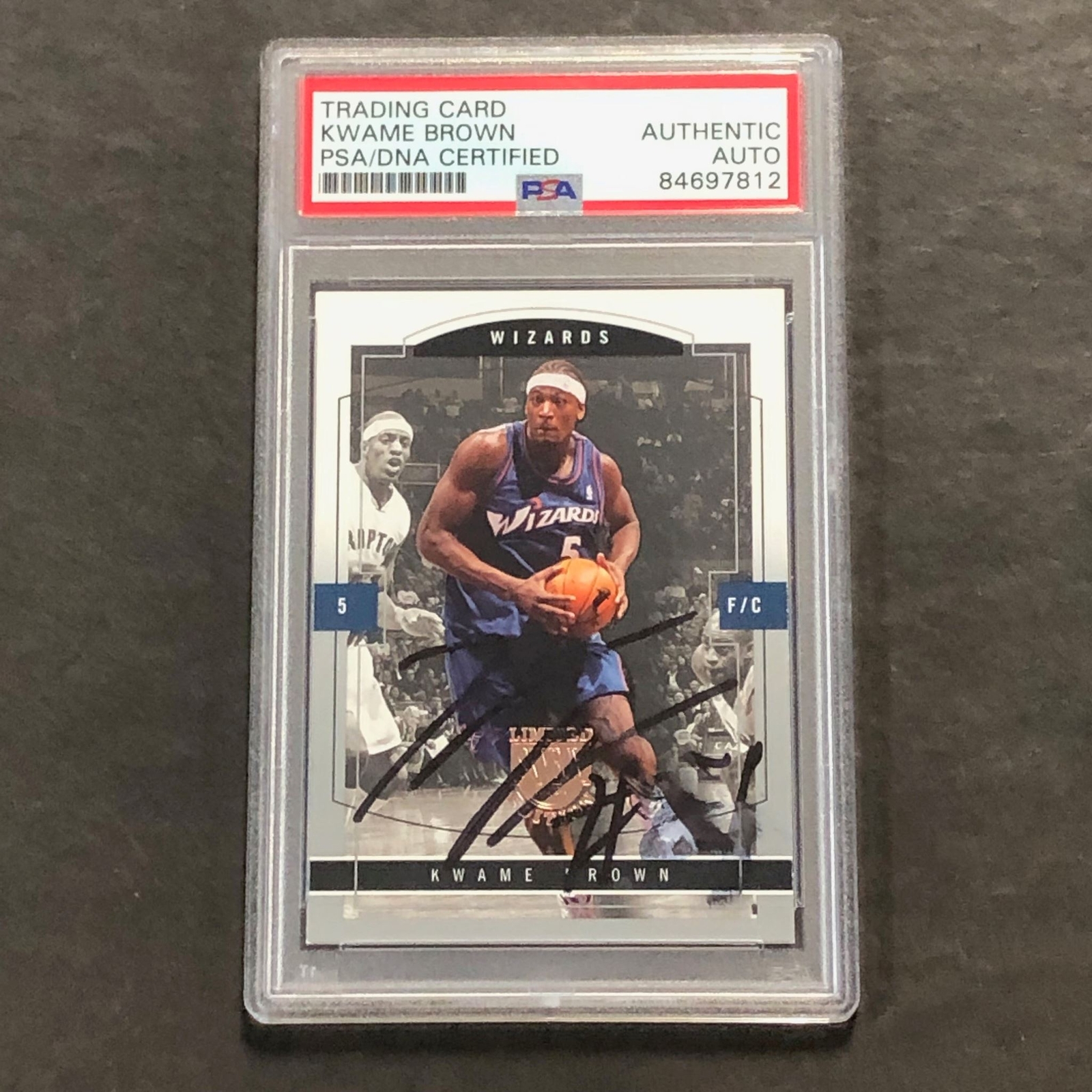 2003-04 Fleer #87 Kwame Brown Signed Card PSA Slabbed Wizards