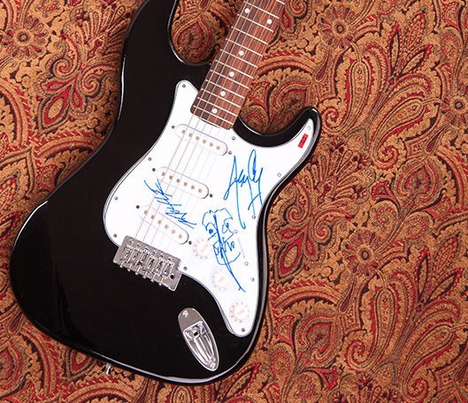 GFA Jerry Only & Doyle Wolfgang * MISFITS * Signed Electric Guitar AD3 PROOF COA