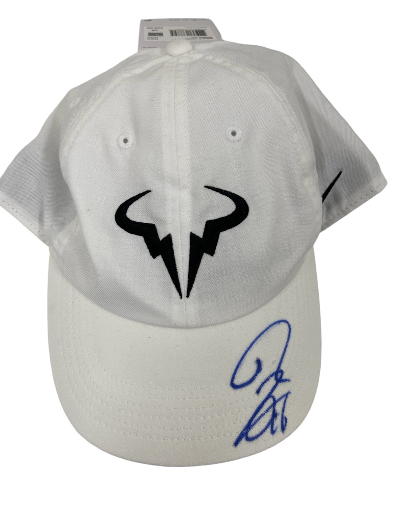 RAFAEL NADAL SIGNED OFFICIAL NIKE HAT AUTHENTIC AUTOGRAPH BECKETT AUTHENTICATED