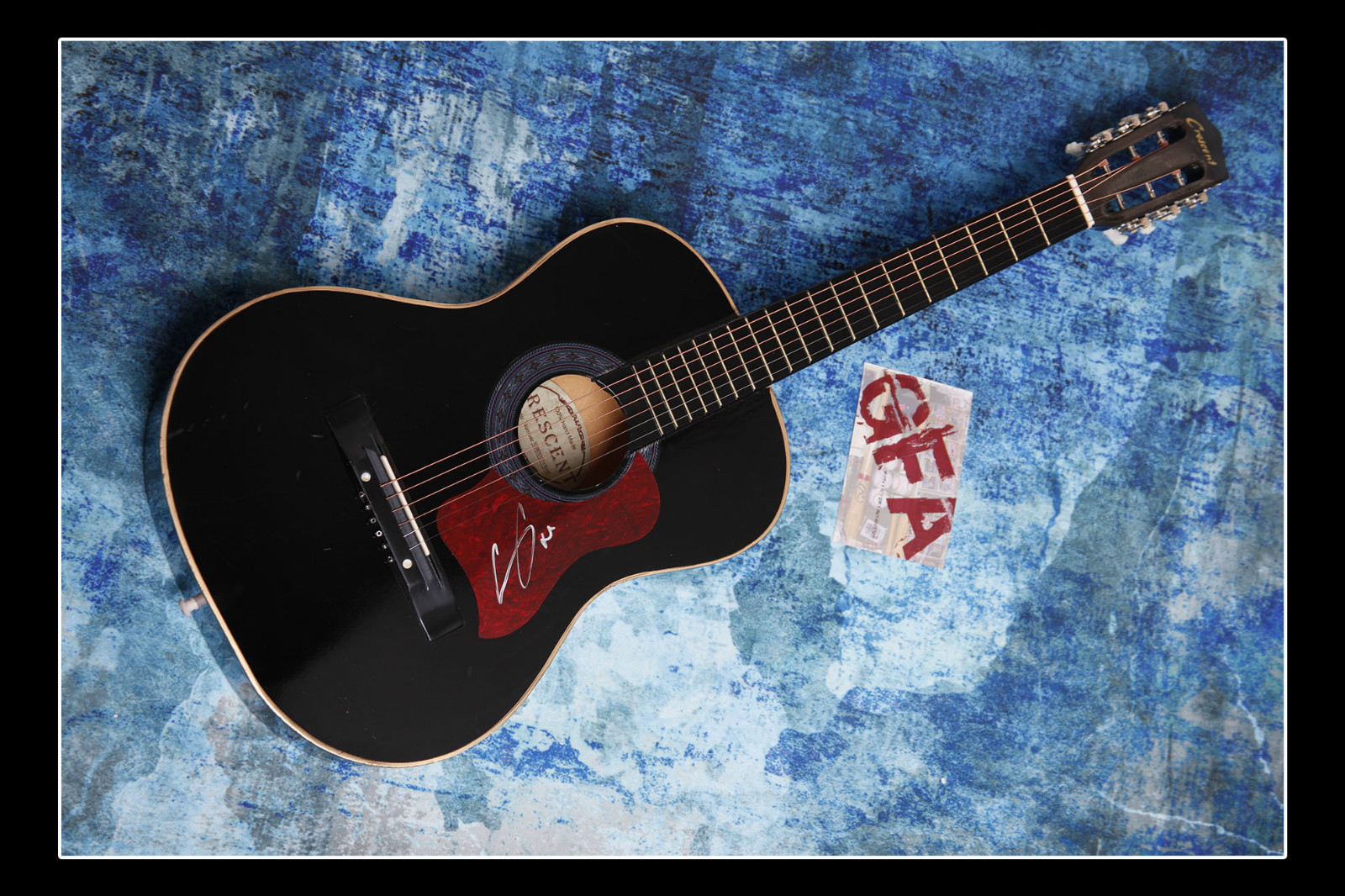 **GFA* Vegas Girl *CONOR MAYNARD* Signed Acoustic Guitar M4 PROOF COA**