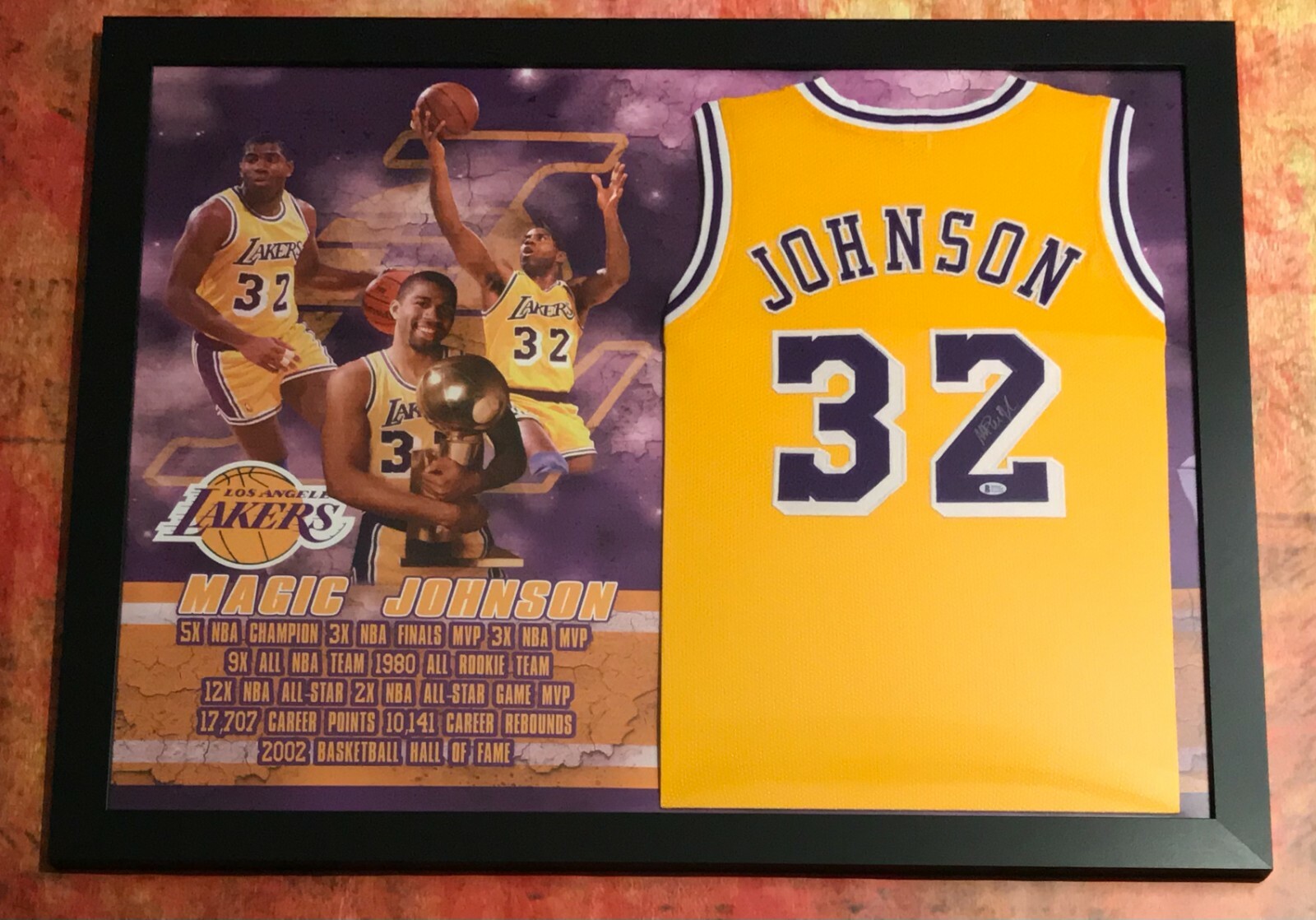 BECKETT Los Angeles Lakers * MAGIC JOHNSON * Signed Custom Framed Jersey COA