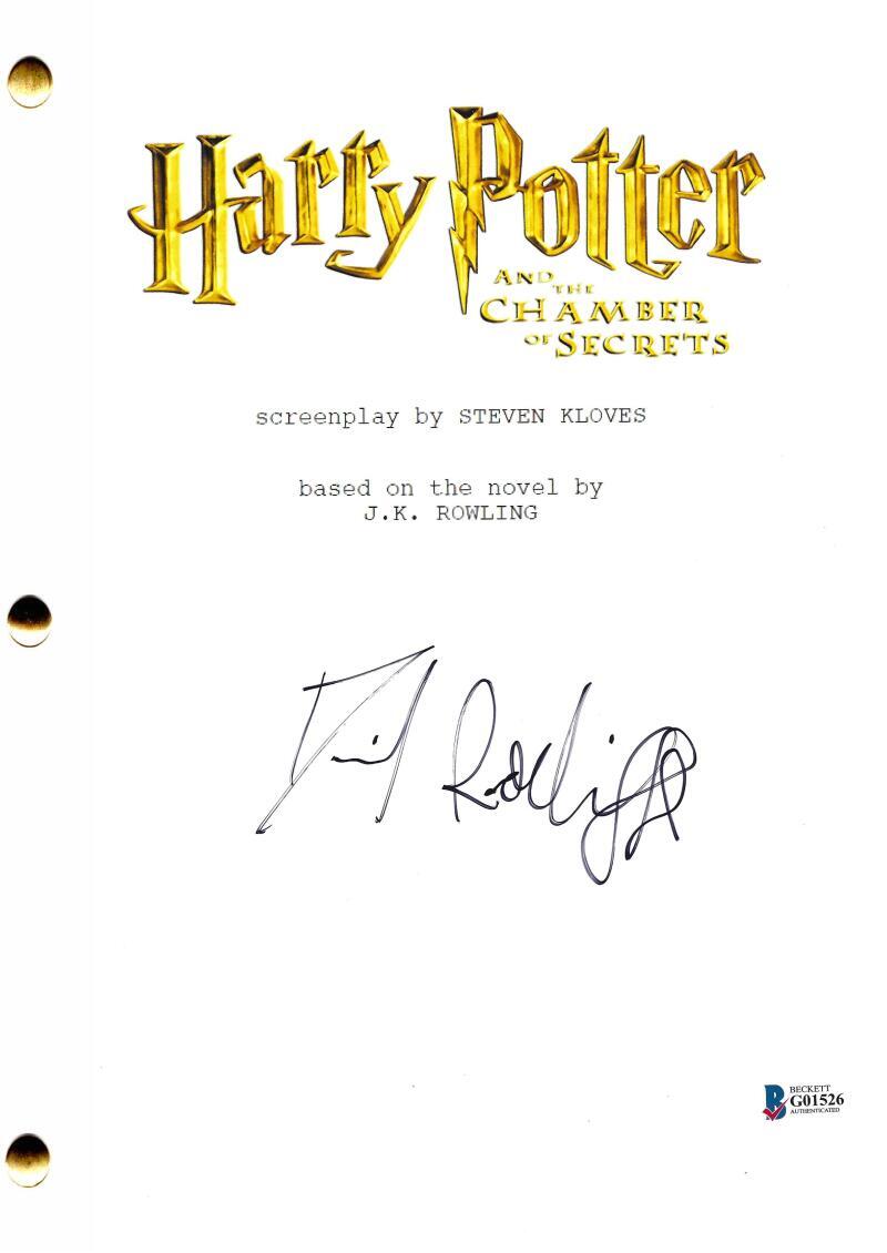 DANIEL RADCLIFFE SIGNED HARRY POTTER AND THE CHAMBER OF SECRETS SCRIPT BECKETT