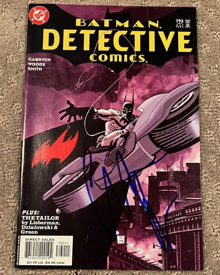 Christian Bale signed autographed Batman Comic Book BECKETT BAS AUTHENTICATED