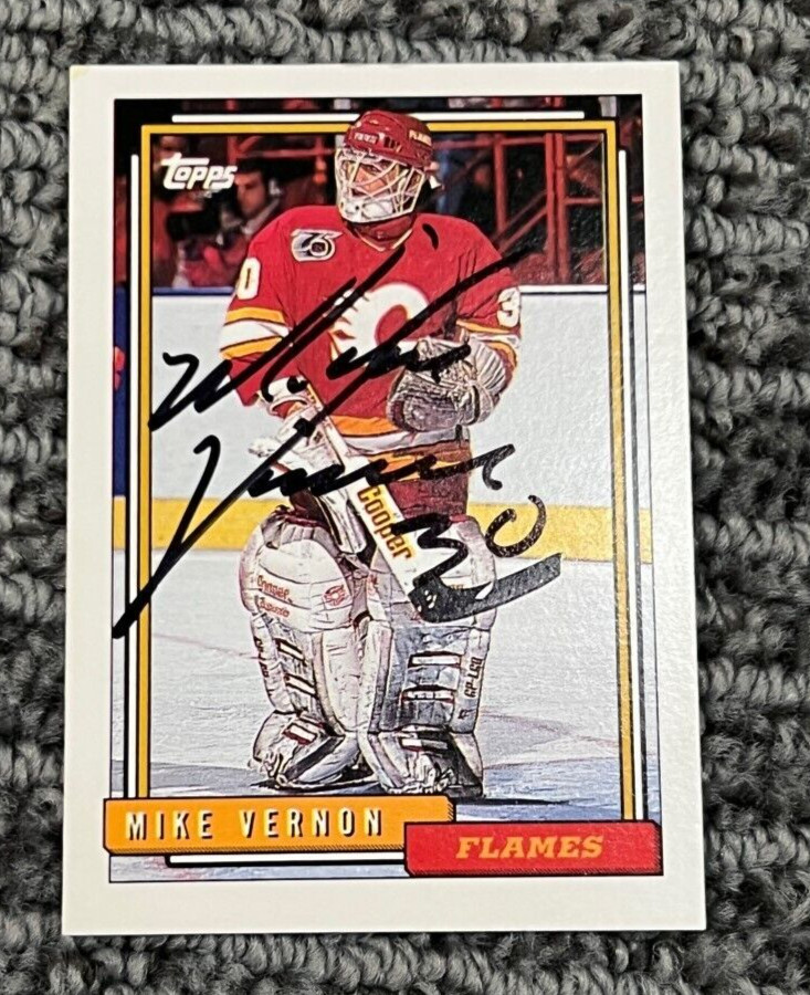 Mike Vernon signed autographed 1992-1993 Topps Red Wings Hockey Card