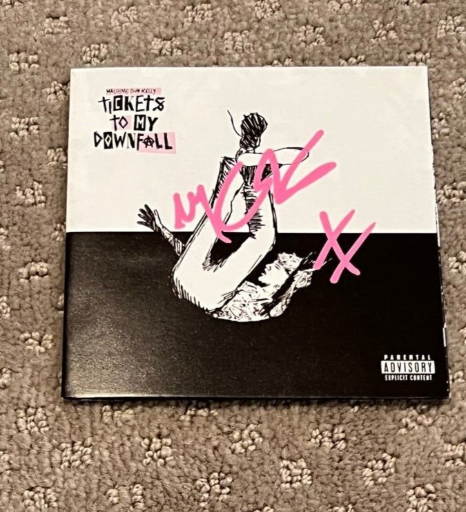 MACHINE GUN KELLY SIGNED AUTOGRAPHED CD BOOKLET TICKETS TO MY DOWNFALL