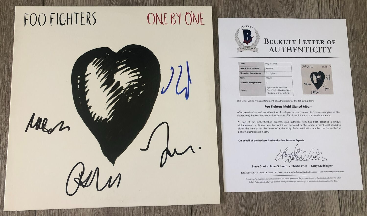 FOO FIGHTERS DAVE GROHL TAYLOR HAWKINS +2 SIGNED ONE BY ONE VINYL & BECKETT COA
