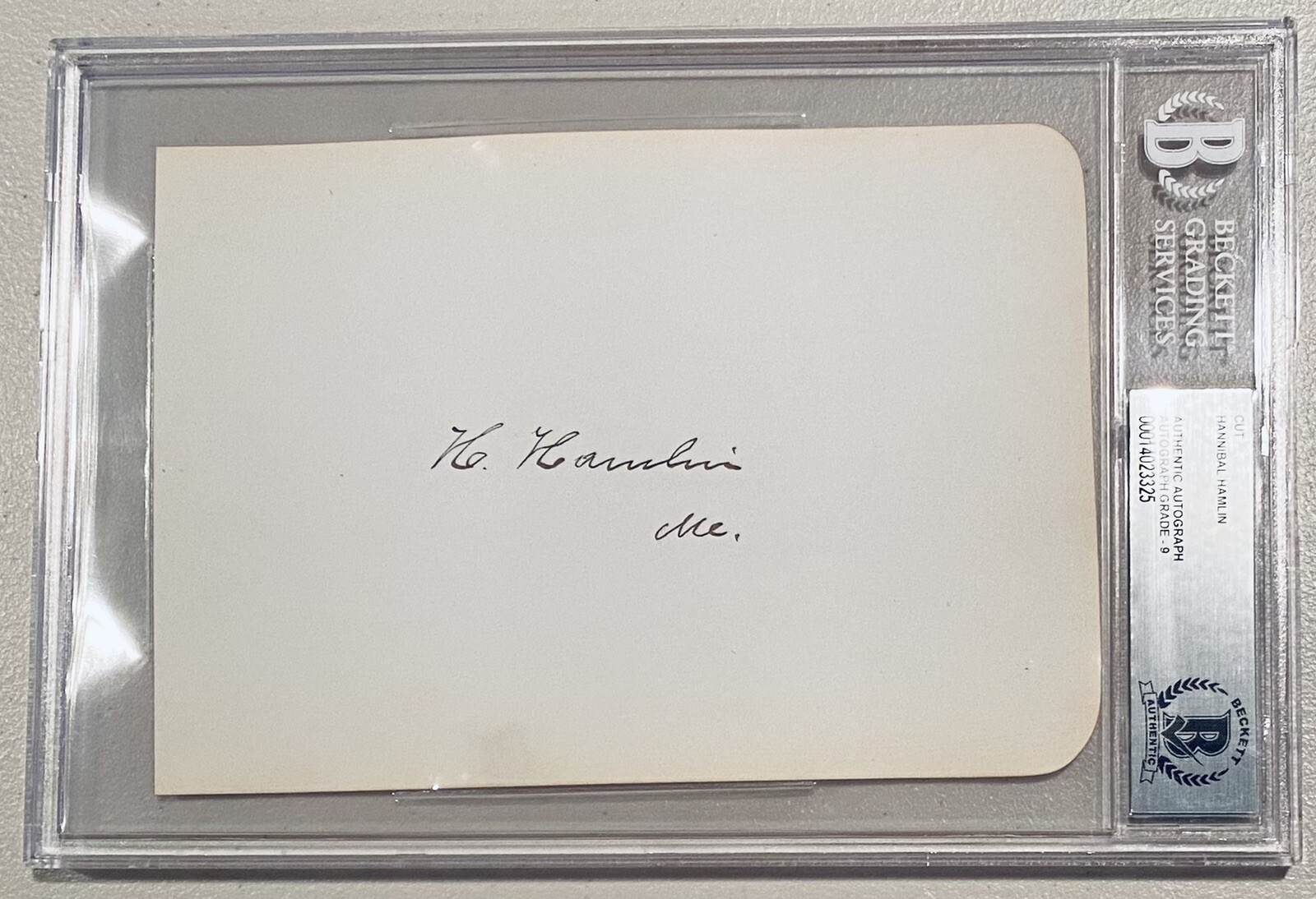Hannibal Hamlin Signed 4.75 x 6.75 Page Beckett BAS Graded 9 Abraham Lincoln VP

