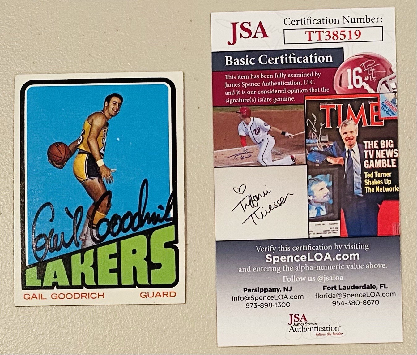 Gail Goodrich Signed Autographed 1972 73 Topps Card #50 JSA Cert
