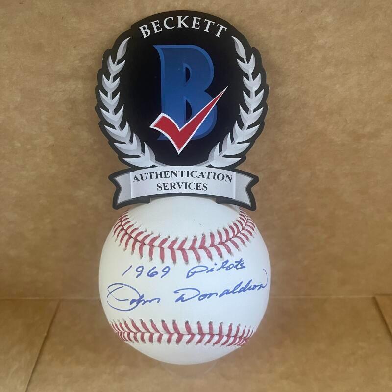 JOHN DONALDSON 1969 PILOTS SIGNED AUTO M.L. BASEBALL BAS AUTHENICATED