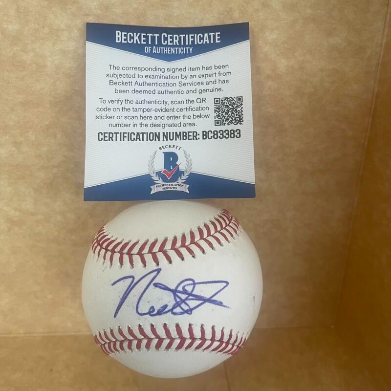 NATE PEARSON TORONTO BLUE JAYS SIGNED AUTO M.L. BASEBALL BECKETT BC83383