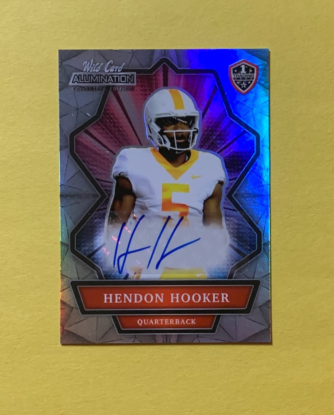 2021 WILD CARD ALUMINATION COLLEGIATE HENDON HOOKER AUTO #ANBC-A VOLS