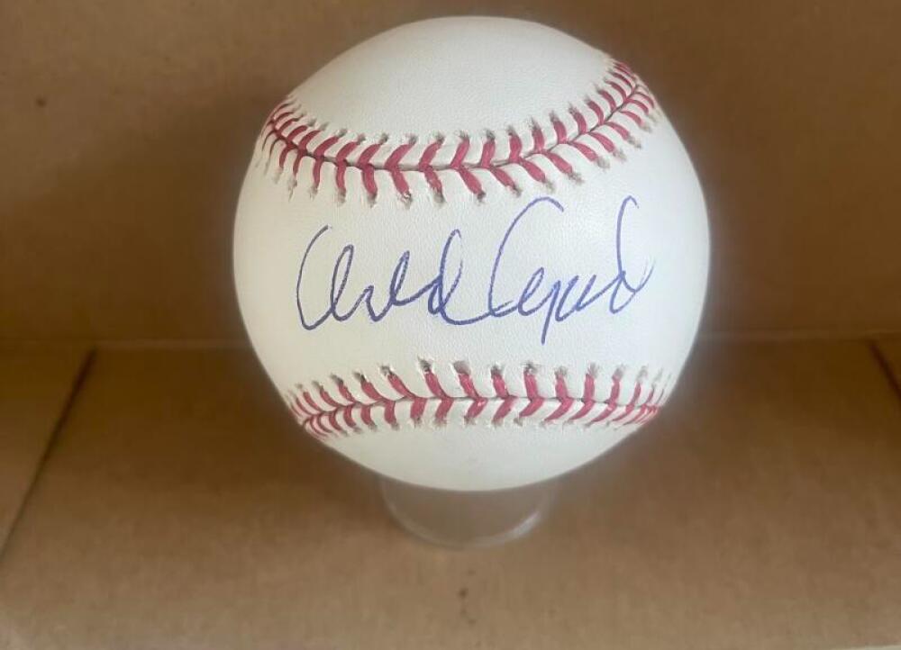 ORLANDO CEPEDA GIANTS/CARDINALS SIGNED AUTO M.L. BASEBALL BECKETT AUTHENTICATED