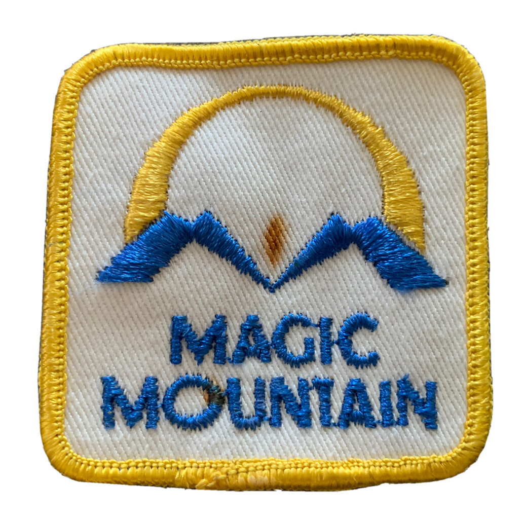 MAGIC MOUNTAIN SIX FLAGS AMUSEMENT PARK Vintage 2.5