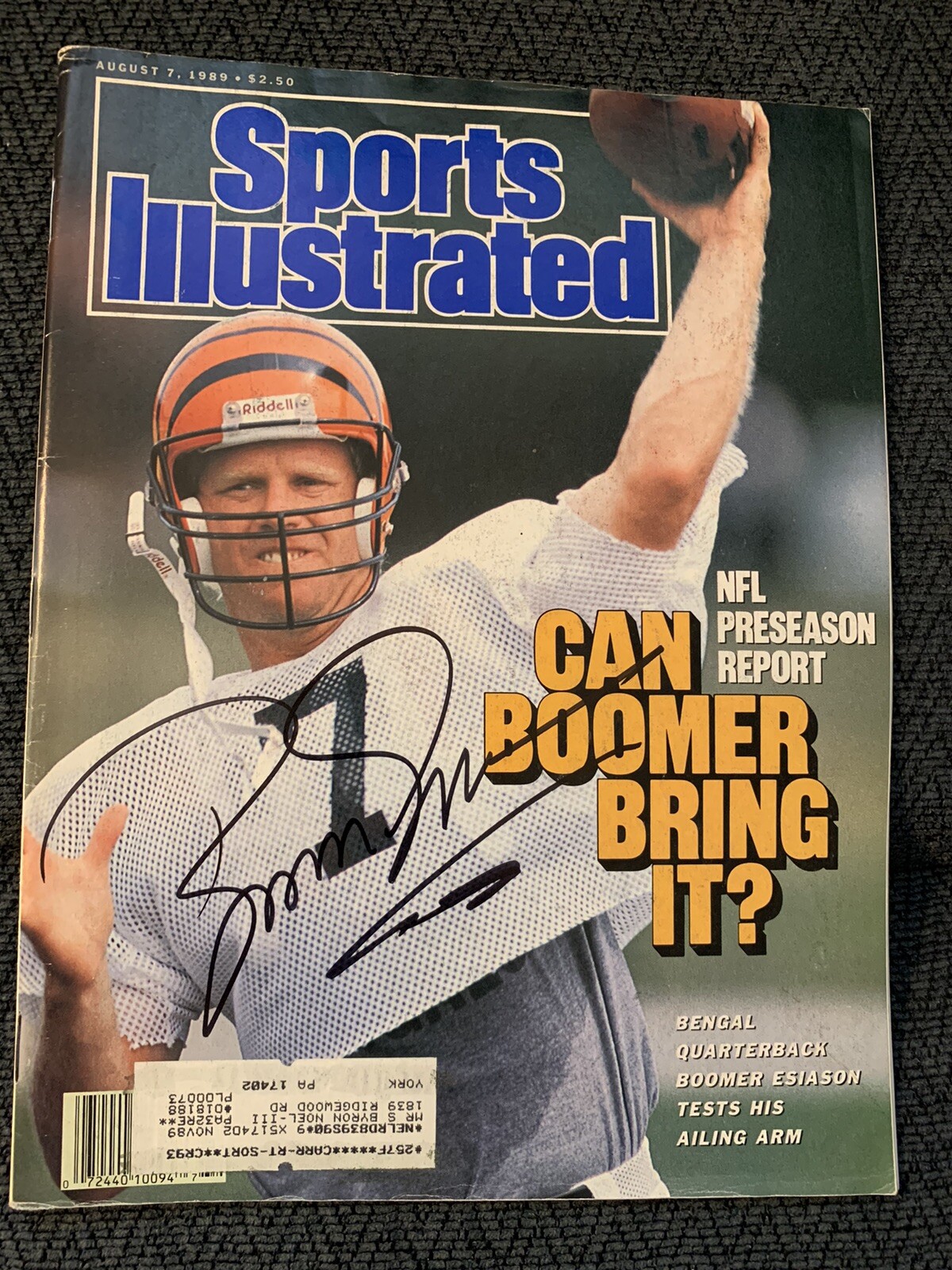 Boomer Esiason Signed Sports Illustrated Magazine Autographed Bengals
