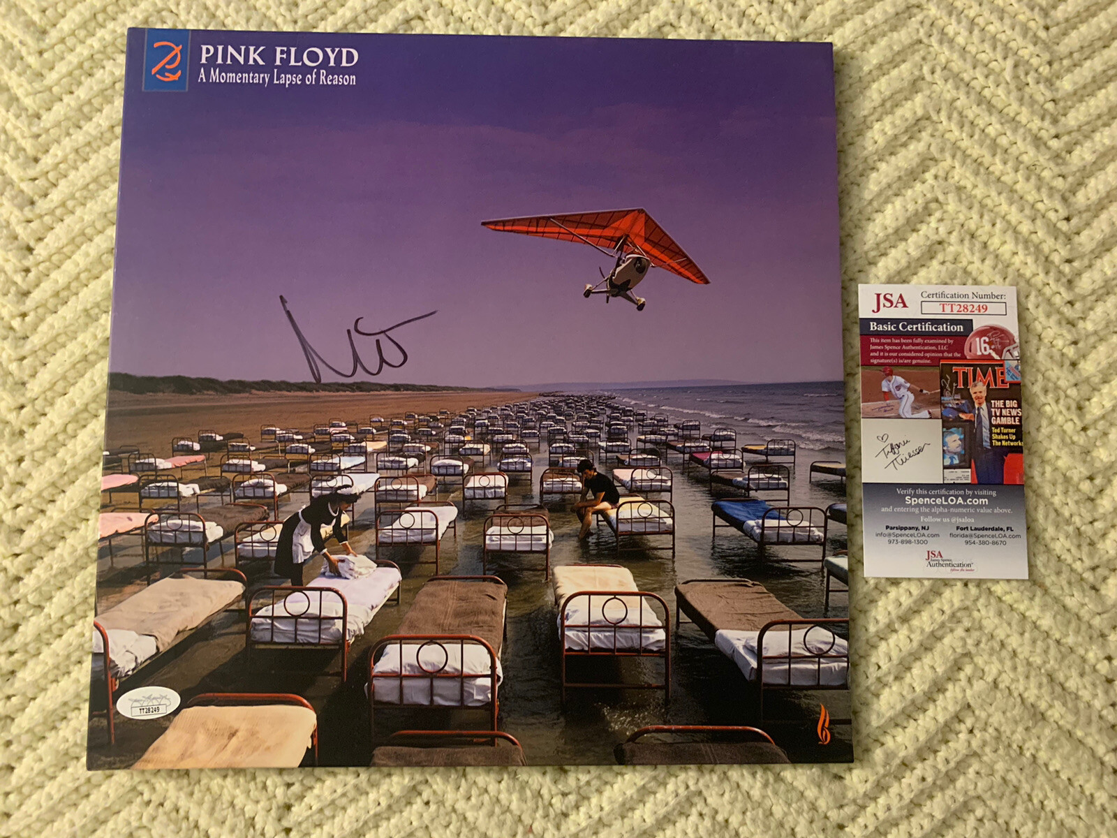 Nick Mason SIGNED 33 Vinyl Record ALBUM COVER JSA Authenticated COA Momentary

