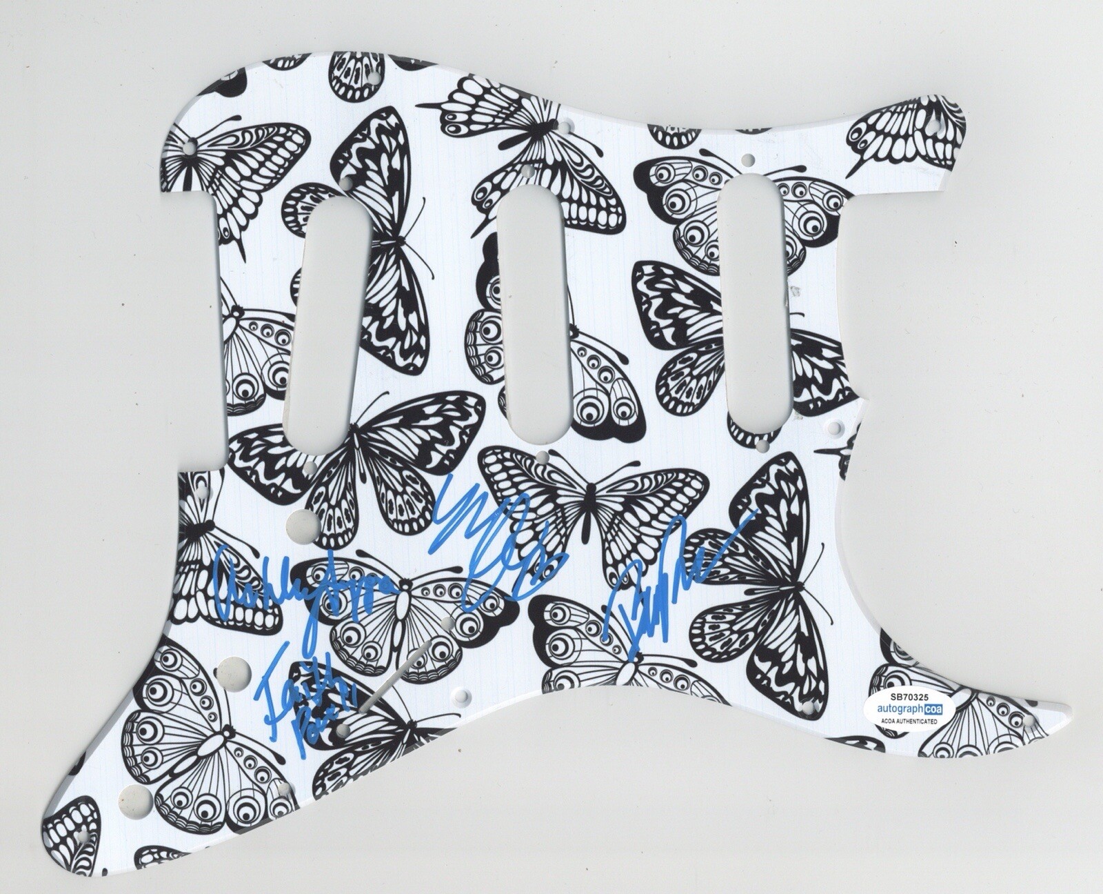 PLUSH FEMALE ROCK BAND SIGNED AUTOGRAPH STRAT ELECTRIC GUITAR PICKGUARD ACOA