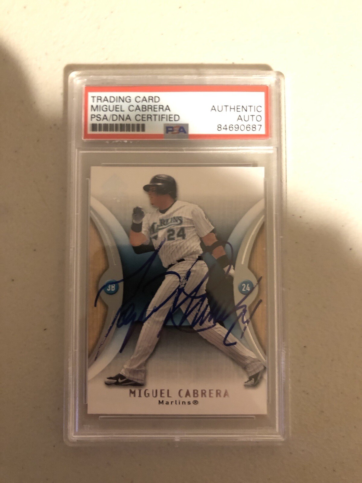 MIGUEL CABRERA 2007 SP AUTHENTIC UD SIGNED AUTOGRAPH TRADING CARD PSA COA SLAB