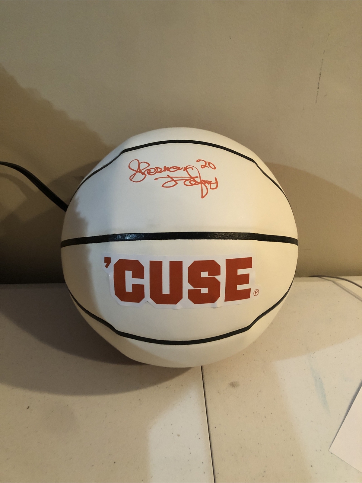 SYRACUSE ORANGE- SHERMAN DOUGLAS SIGNED AUTOGRAPH LOGO BASKETBALL TRISTAR COA