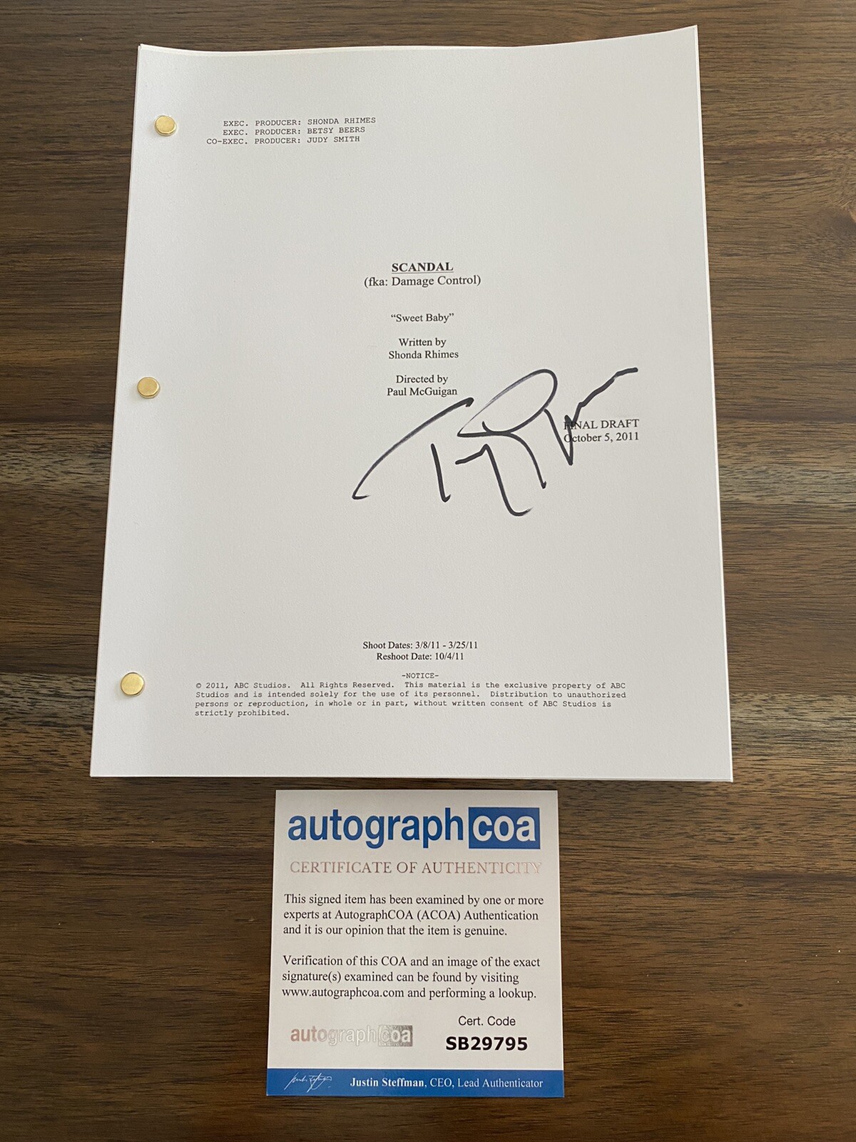 TONY GOLDWYN SIGNED AUTOGRAPH ‘SCANDAL’ FULL PILOT SCRIPT ACOA COLLECTIBLE MEMORABILIA
