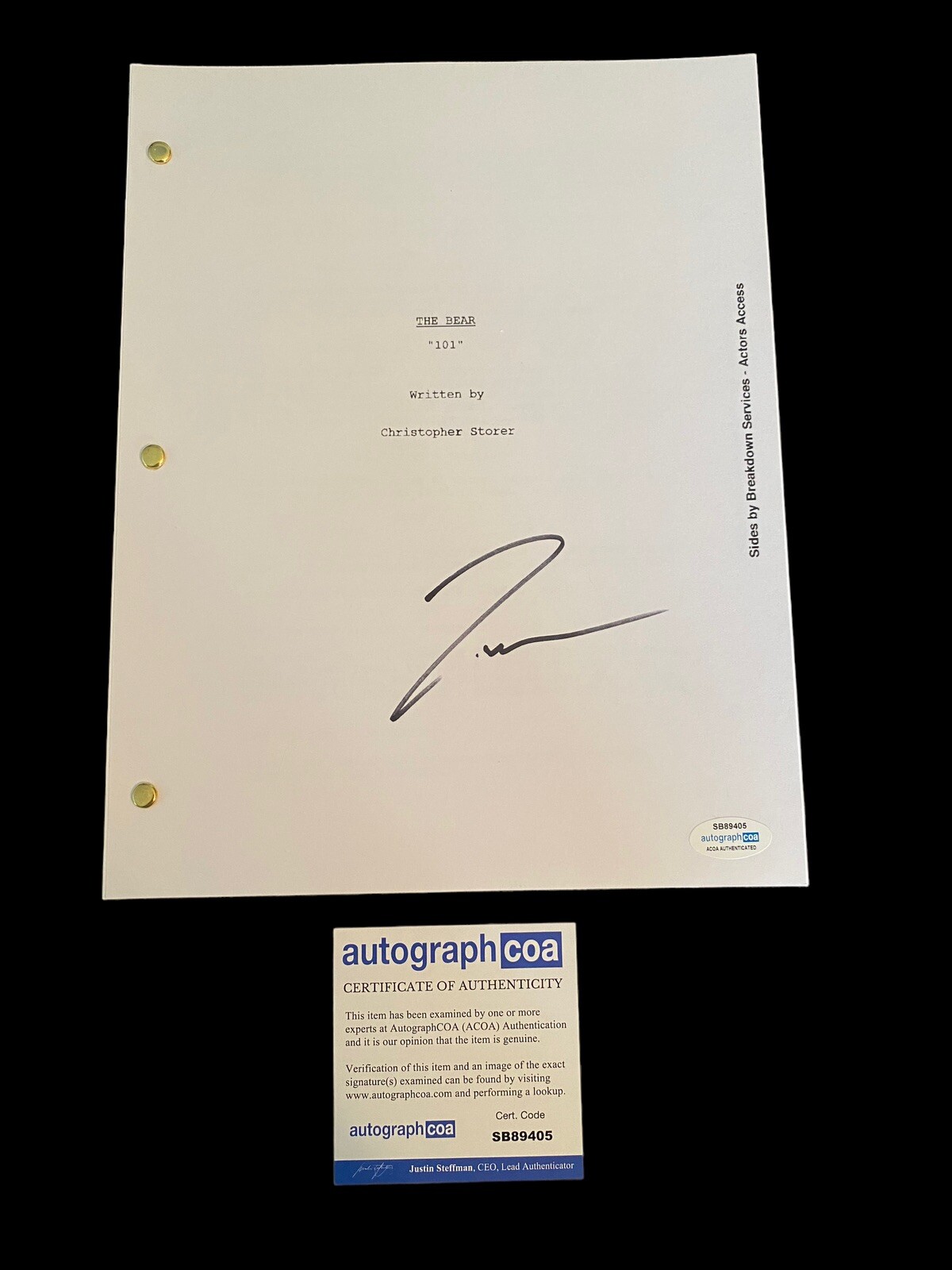 JEREMY ALLEN WHITE ‘The Bear’ TV Show Signed Autographed Complete Script ACOA
